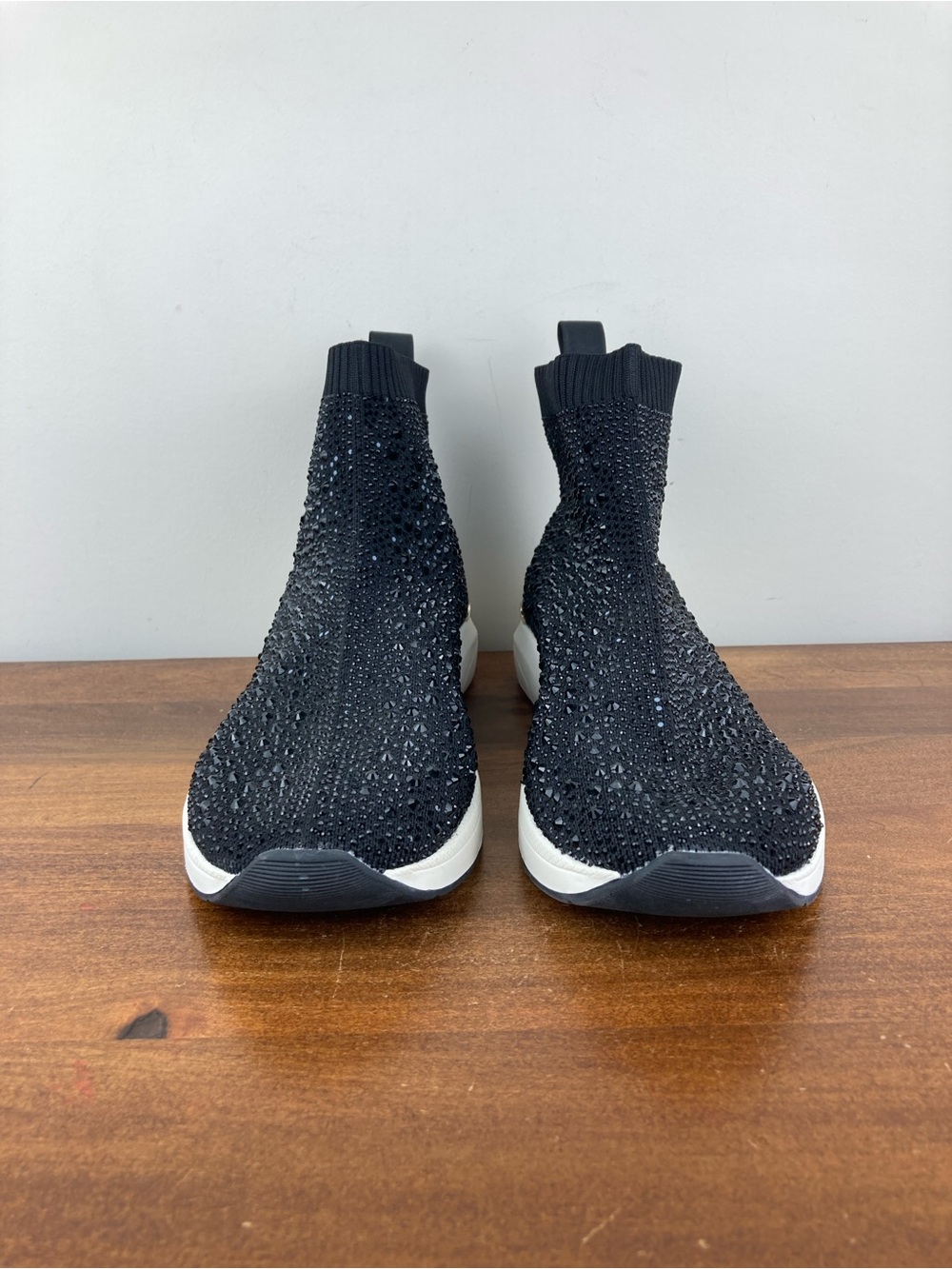 Carvela Jibberish Bling High-Top Woven Sequin Sneakers Black Size 40.5 Women 10. - Picture 3 of 11